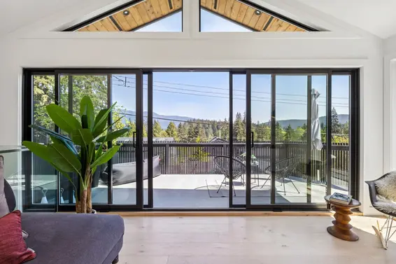 1964 Cliffwood Road, North Vancouver For Sale - image 4