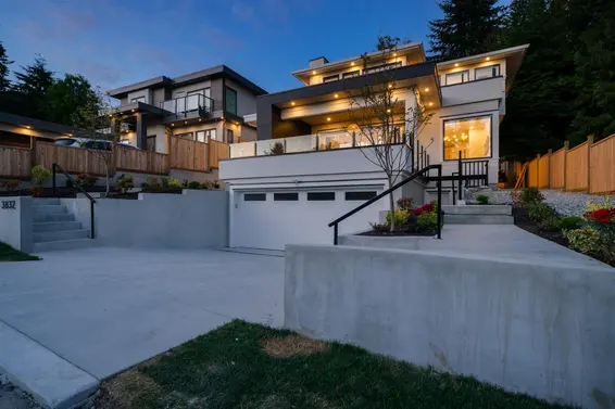 3832 Prospect Road, North Vancouver