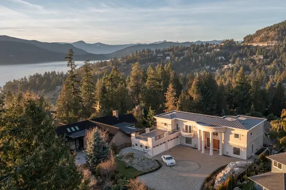 5417 Greentree Road, West Vancouver For Sale - image 35