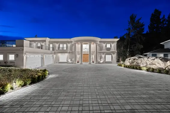 5417 Greentree Road, West Vancouver For Sale - image 37