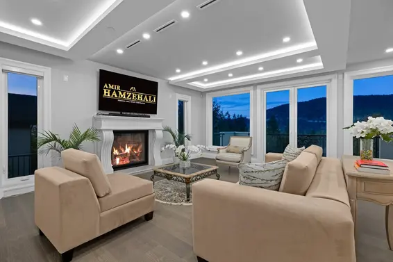 5417 Greentree Road, West Vancouver For Sale - image 4