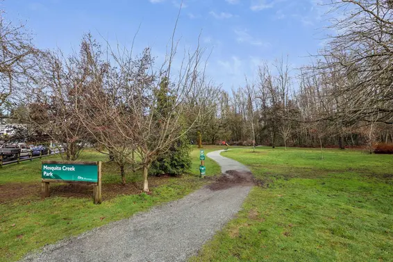 10 838 Tobruck Avenue, North Vancouver For Sale - image 25