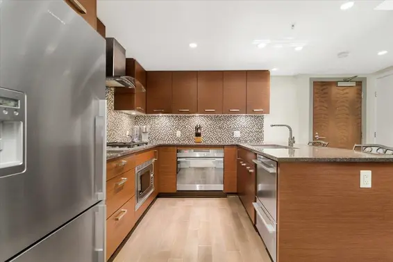 103 210 West 13th Street, North Vancouver For Sale - image 4
