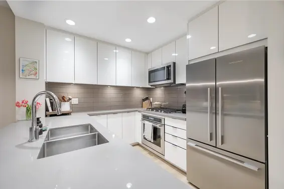 428 255 West 1st Street, North Vancouver For Sale - image 3
