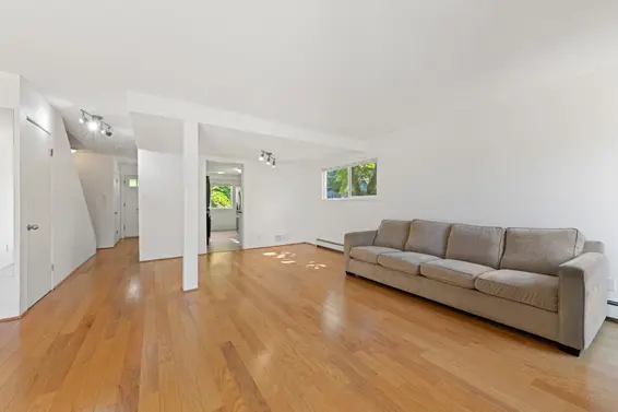801 555 West 28th Street, North Vancouver For Sale - image 3
