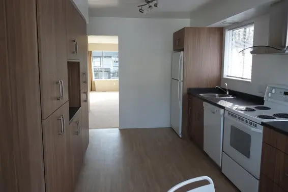 316 East 15Th Street, North Vancouver For Sale - image 3