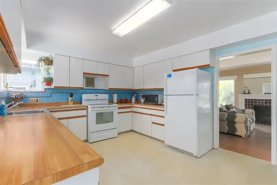 1016 Grand Boulevard, North Vancouver For Sale - image 6