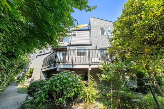 4 230 West 16th Street, North Vancouver For Sale - image 2
