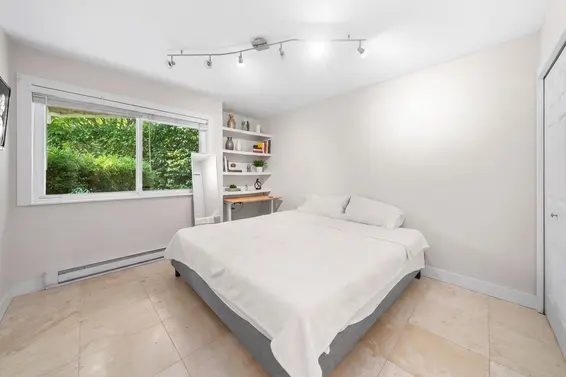 4 230 West 16th Street, North Vancouver For Sale - image 30