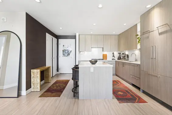 303 707 East 3 Street, North Vancouver For Sale - image 11