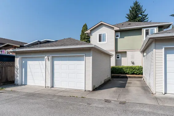 2 1233 West 16th Street, North Vancouver For Sale - image 40