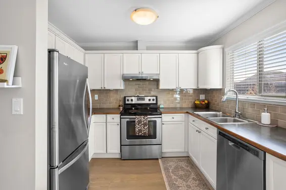 7 245 East 5th Street, North Vancouver For Sale - image 10