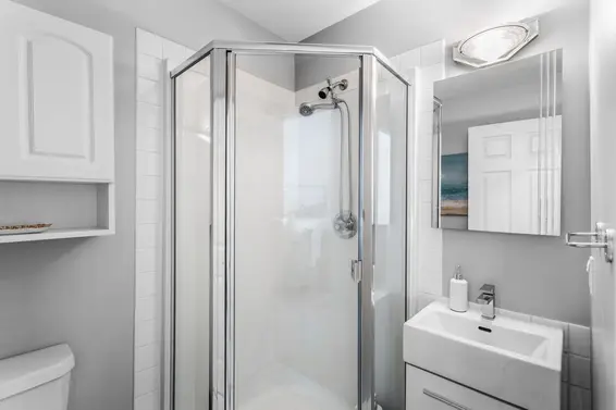 7 245 East 5th Street, North Vancouver For Sale - image 17