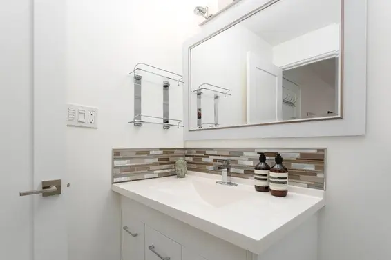 103 127 East 4th Street, North Vancouver For Sale - image 20