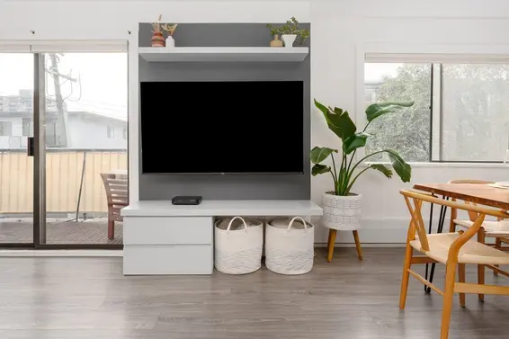 103 127 East 4th Street, North Vancouver For Sale - image 5