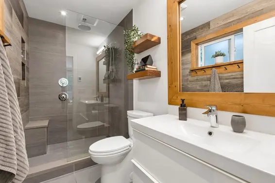 1214 Eastview Road, North Vancouver For Sale - image 17