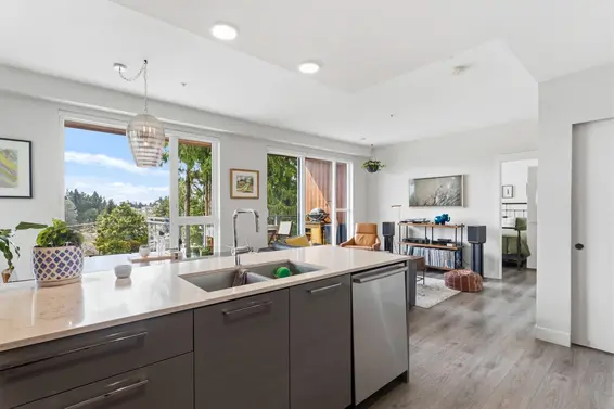 407 1327 Draycott Road, North Vancouver For Sale - image 10