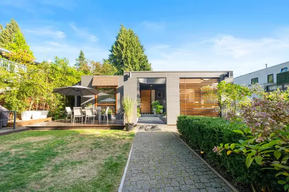 6412 Imperial Avenue, West Vancouver