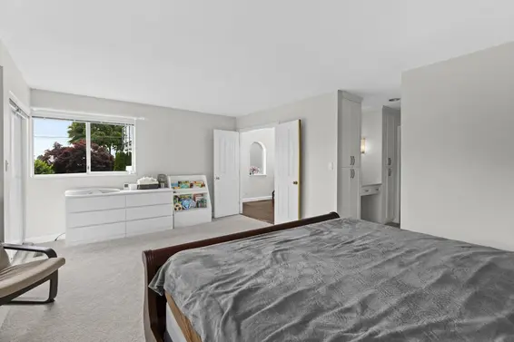 2319 Marine Drive, West Vancouver For Sale - image 16
