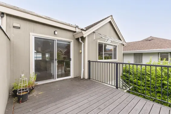 2319 Marine Drive, West Vancouver For Sale - image 32