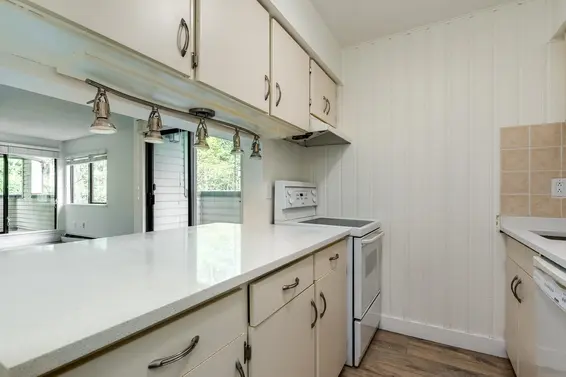 212 3275 Mountain Highway, North Vancouver For Sale - image 11