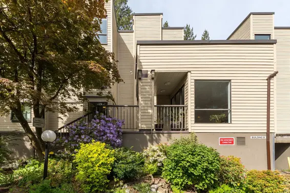 212 3275 Mountain Highway, North Vancouver For Sale - image 2