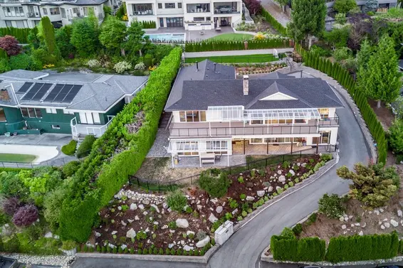 1441 Chartwell Drive, West Vancouver For Sale - image 2