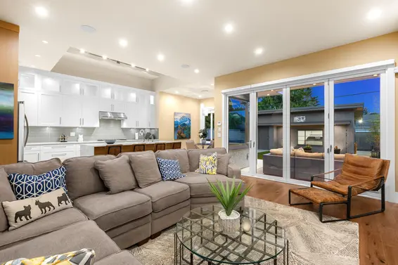 315 East 20th Street, North Vancouver For Sale - image 10