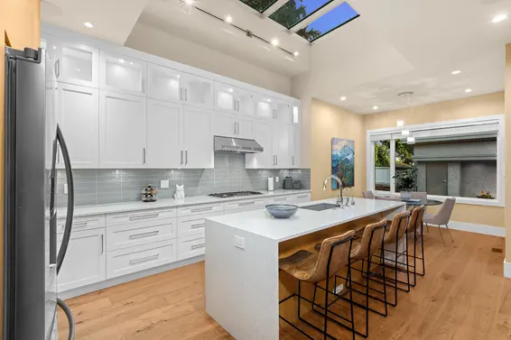 315 East 20th Street, North Vancouver For Sale - image 11