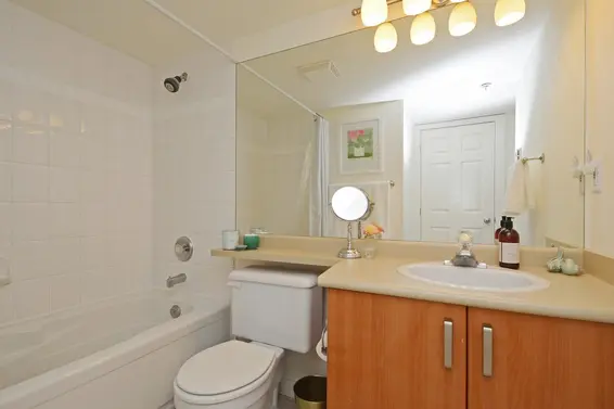 114 155 East 3Rd Street, North Vancouver For Sale - image 13