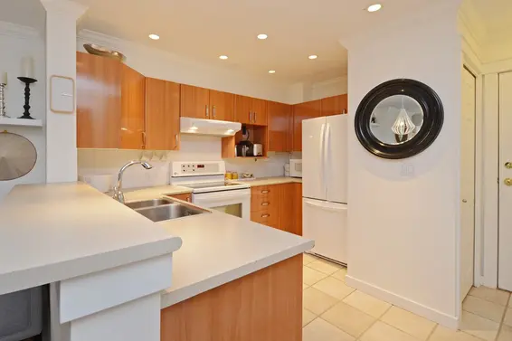 114 155 East 3Rd Street, North Vancouver For Sale - image 8