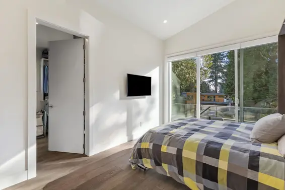 686 East Osborne Road, North Vancouver For Sale - image 23