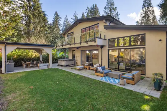 686 East Osborne Road, North Vancouver For Sale - image 35