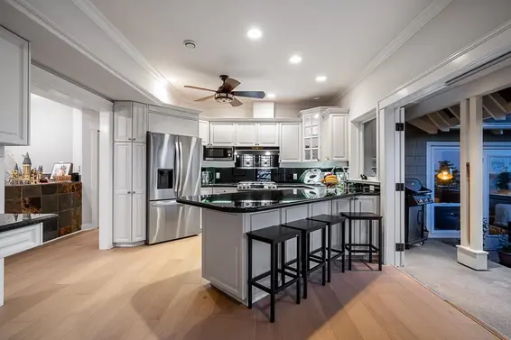 5431 West Vista Court, West Vancouver For Sale - image 7