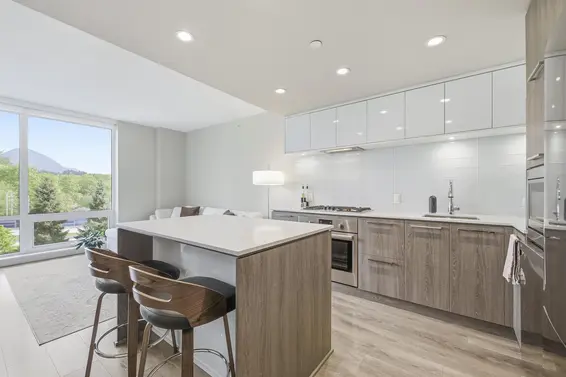 501 680 Seylynn Crescent, North Vancouver For Sale - image 3