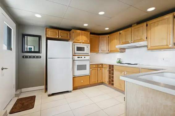 3975 Woodbury Avenue, North Vancouver For Sale - image 27
