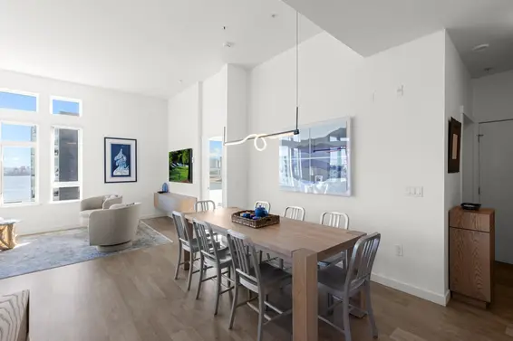 612 123 West 1st Street, North Vancouver For Sale - image 4