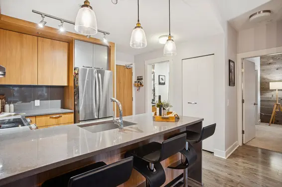 303 733 West 14 Street, North Vancouver For Sale - image 12