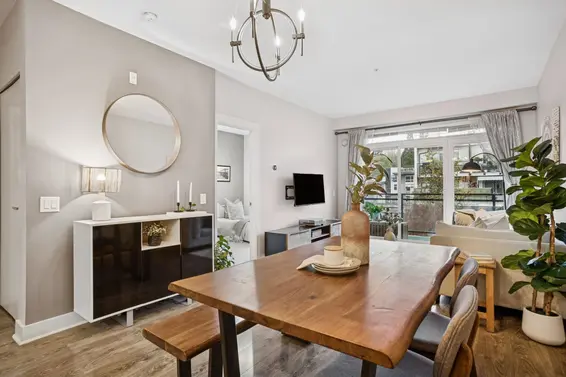 303 733 West 14 Street, North Vancouver For Sale - image 3