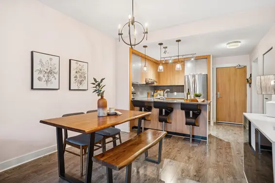 303 733 West 14 Street, North Vancouver For Sale - image 9