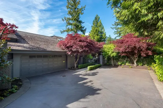 5260 Timberfeild Lane, West Vancouver For Sale - image 2