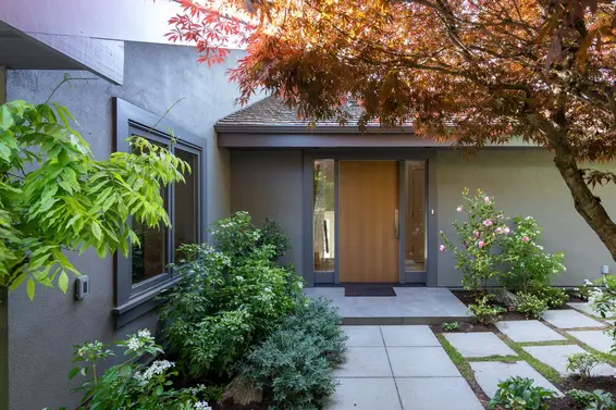 5260 Timberfeild Lane, West Vancouver For Sale - image 4