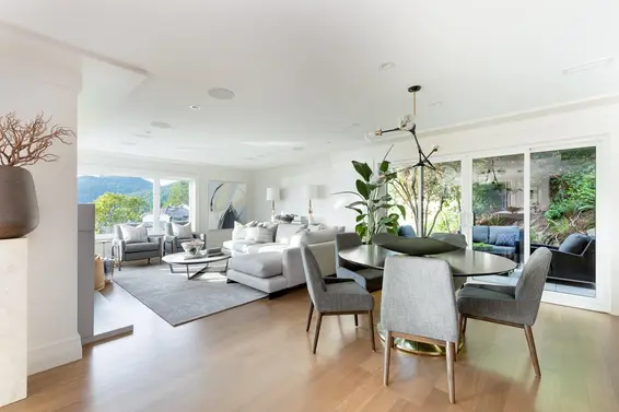 5260 Timberfeild Lane, West Vancouver For Sale - image 7