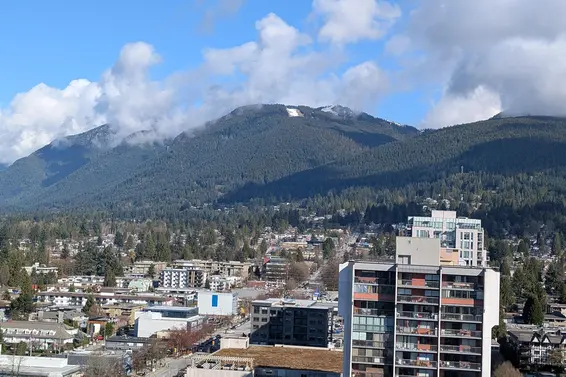 1607 125 East 14th Street, North Vancouver For Sale - image 4