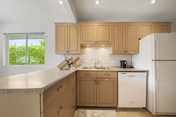 436 West 26th Street, North Vancouver For Sale - image 11