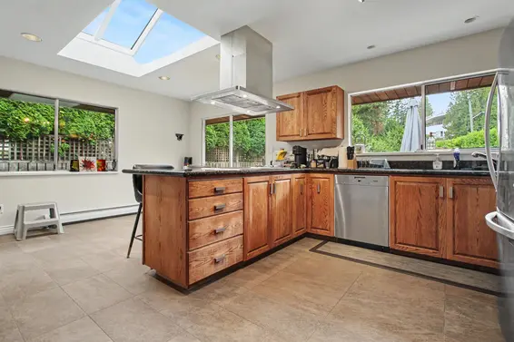 4321 Keith Road, West Vancouver For Sale - image 10