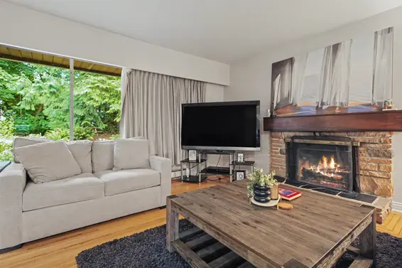 4321 Keith Road, West Vancouver For Sale - image 6