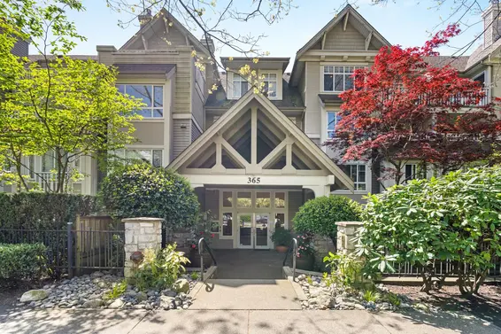 105 365 East 1st Street, North Vancouver