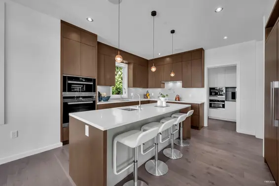 2101 Union Court, West Vancouver For Sale - image 18