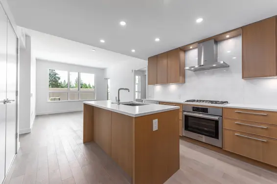 317 3220 Connaught Crescent, North Vancouver For Sale - image 6